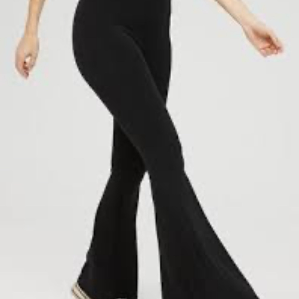 Aerie Black Crossover Flare leggings brand new no tags
